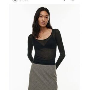 the basic longsleeve